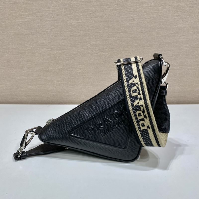 Pra*a triangle pouch